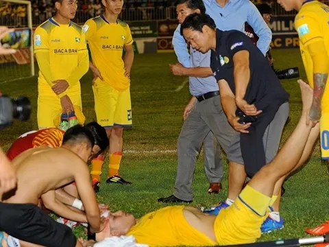 BLĐ HAGL lên tiếng trước cáo buộc bỏ mặc Văn Khánh