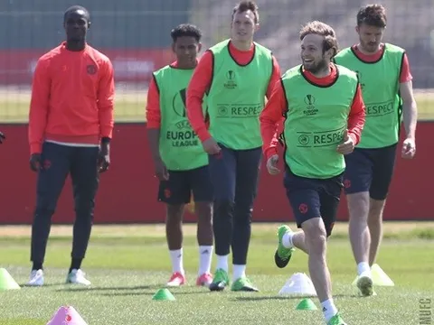 Bỏ qua thất bại trước Arsenal, Man United thoải mái hướng đến Europa League