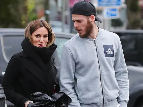 Bồ trẻ tiếp sức, De Gea sung mãn trước đại chiến Arsenal