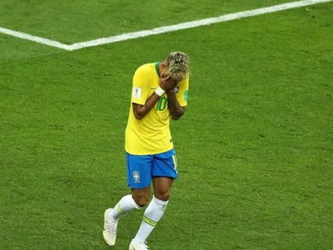 Brazil sẽ tốt hơn nếu thẳng tay loại Neymar?