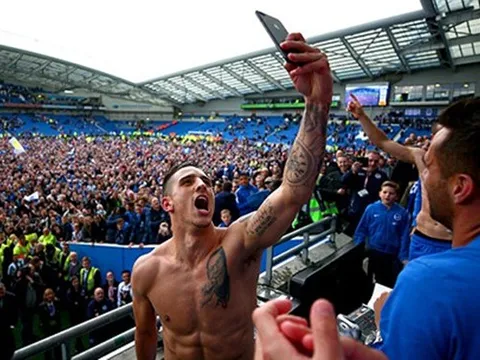 Brighton & Hove Albion: Từ bờ vực của thảm họa đến ánh hào quang Premier League (Phần 2)