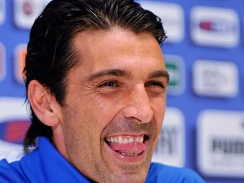 NÓNG: Buffon đồng ý thỏa thuận gia nhập 'Gã khổng lồ'