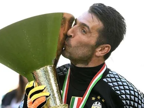 Buffon là người xứng đáng nhất với Quả bóng vàng