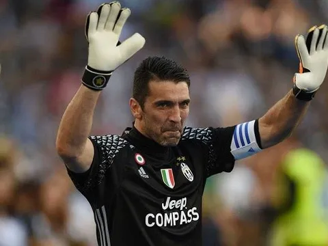 Buffon từng từ chối Man United, Arsenal