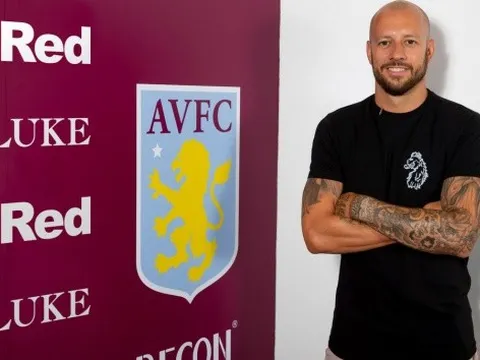 "Cafu Scotland" ký hợp đồng với Aston Villa