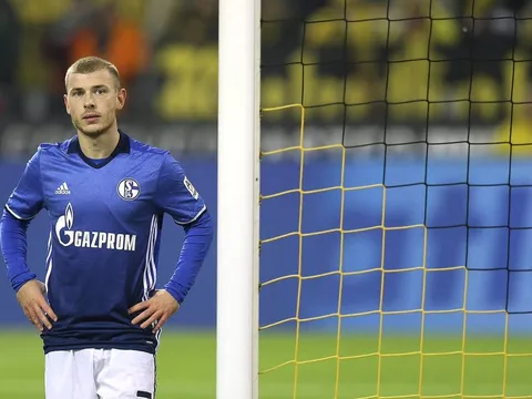 Căng thẳng lên đỉnh điểm, Max Meyer bị Schalke "cấm cửa"