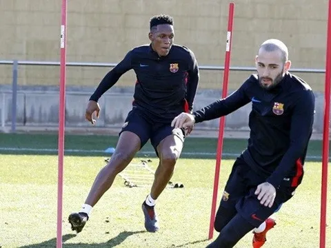 CẬP NHẬT lực lượng Barcelona: Busquets, Mina và Vidal bị gạch tên
