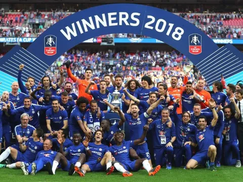 NÓNG! Chelsea rao bán 4 tiền vệ, dọn chỗ đón Kovacic