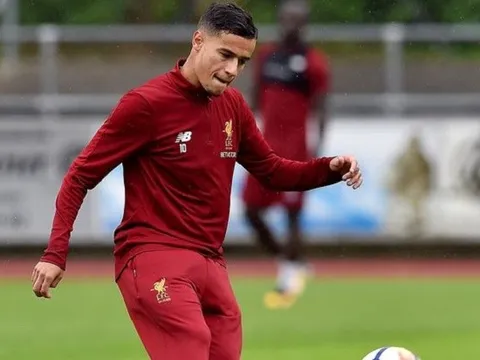 Carragher chỉ ra thời điểm Coutinho đến Barca