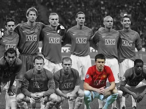 Carrick từ giã sân cỏ, chính thức khép lại 'thế hệ vàng 2008'