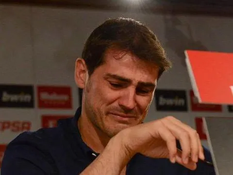Casillas: "Tôi ước màn chia tay Real Madrid được như Iniesta, Torres"