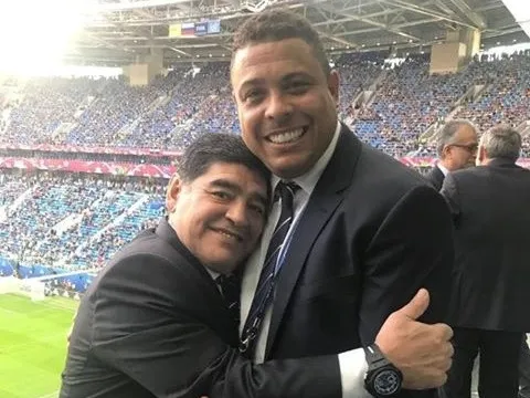 Cậu bé vàng tái ngộ Người ngoài hành tinh ở chung kết Confeds Cup