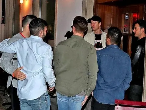 Cầu thủ Bayern Munich bí mật ăn mừng chức vô địch thứ 28