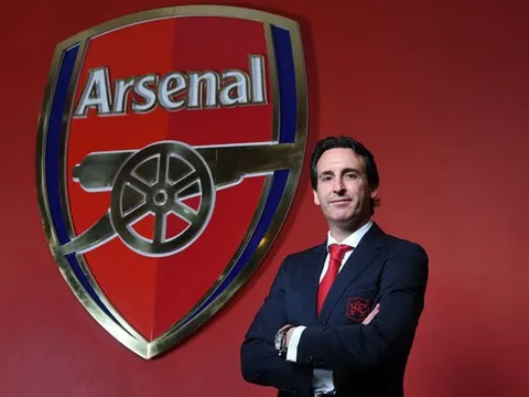 CĐV Arsenal vẫn xem Emery là 'người dưng ngược lối'