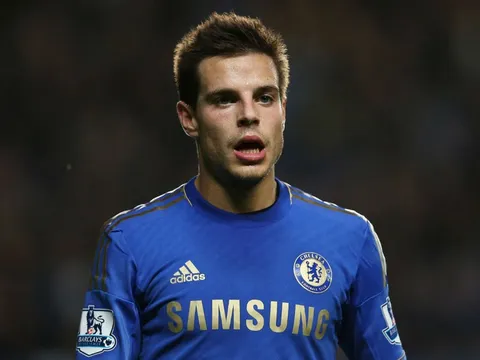 Cesar Azpilicueta hãnh diện khi được Barca theo đuổi