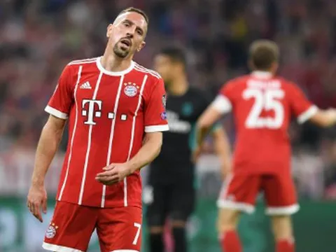 Chấm điểm Bayern sau trận Real: Hùm trên vai 'lão già'