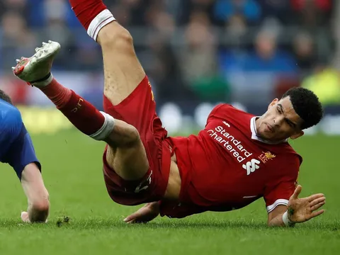 Chấm điểm Liverpool: Solanke hóa "chân gỗ"