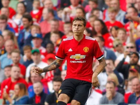 Chấm điểm Man United: Âu lo hàng phòng ngự
