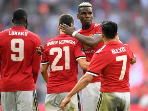 Chấm điểm Man United sau trận Tottenham: Sanchez, Herrera và...
