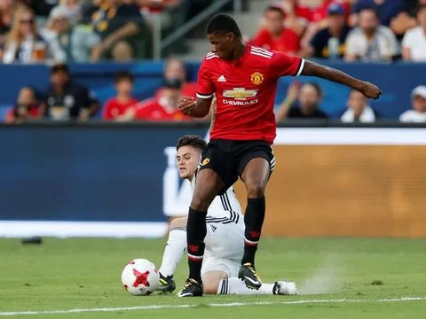 Chấm điểm ngày Man Utd ra quân, Rashford 'dằn mặt' Lukaku