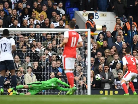 Chấm điểm Tottenham 2-0 Arsenal: May còn có Petr Cech