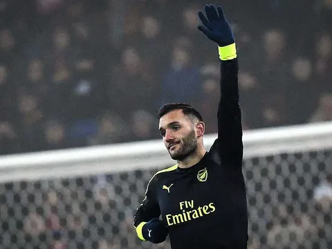 Chán Arsenal, Lucas Perez tái xuất La Liga?