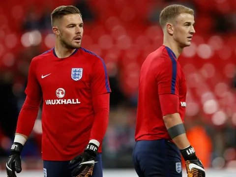 Chán Karius, Liverpool chiêu mộ thủ thành của Stoke City