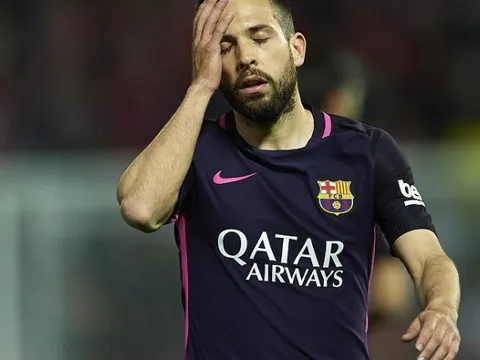 Chán nản, sao Barca tìm đường sang Anh