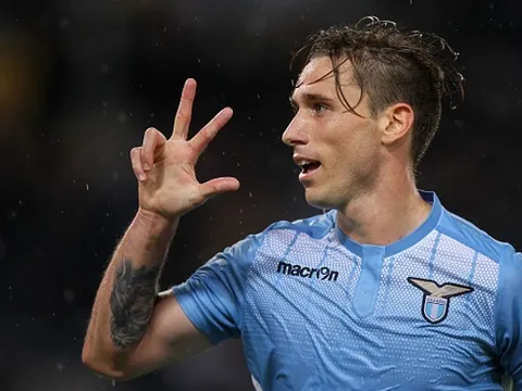 Chelsea chi 30 triệu để chữa 'bệnh đau đầu' của Conte