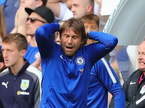 Ai đã hại chết nhà vô địch Chelsea?