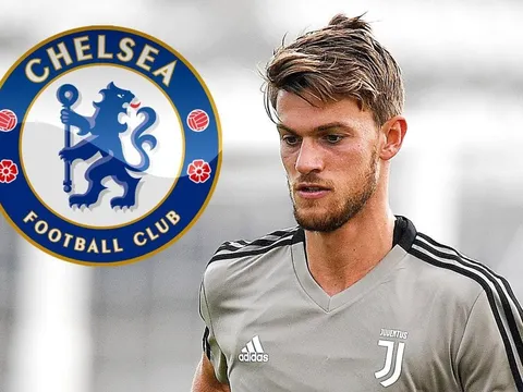Chelsea đàm phán với Juventus về trung vệ tuyển Ý