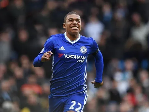 Chelsea từng từ chối thu nạp Kylian Mbappé