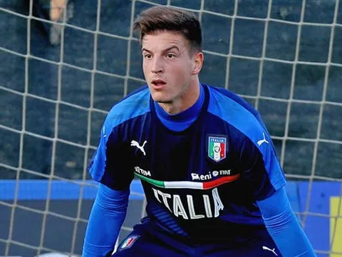 Chelsea và Liverpool đại chiến vì thủ môn 'số 3' của Azzurri