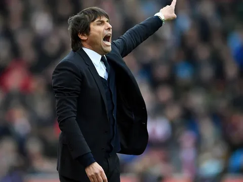 Chỉ mất một mùa, Conte thành HLV giỏi nhất lịch sử Chelsea