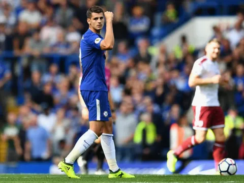 Chỉ trình diễn 30 phút, giờ thì fan Chelsea đều muốn Morata đá chính