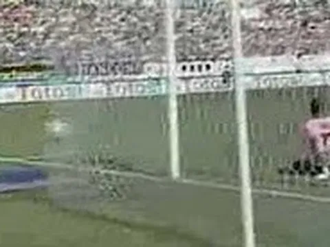Chiến thắng đã giúp Juventus chính thức thoát khỏi Serie B
