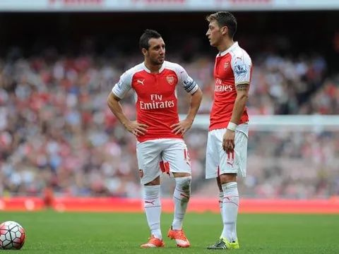 CHÍNH THỨC: Arsenal chia tay ngôi sao đầu tiên ở chuyển nhượng Hè