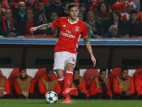 CHÍNH THỨC: Công bố số tiền Man United chiêu mộ Victor Lindelof