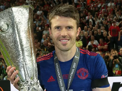 CHÍNH THỨC: Man United ra phán quyết cuối cùng về tương lai Michael Carrick