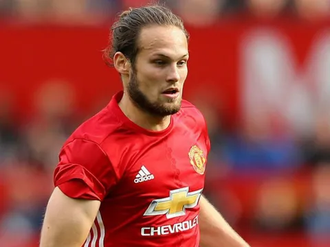 CHÍNH THỨC: Man Utd chia tay cầu thủ thứ 2 Hè này