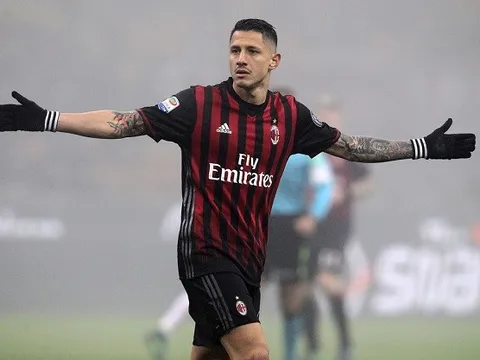 CHÍNH THỨC: Milan thanh lí hàng tồn Lapadula