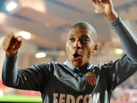 CHOÁNG: Real tung "bao tải tiền" mua Kylian Mbappe