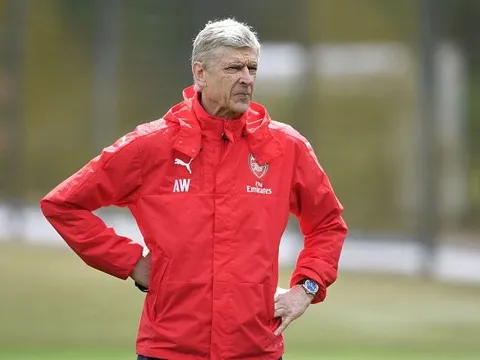 Kết thúc cuộc chiến quyền lực Arsenal: Wenger chiến thắng, Ivan trọc 'bật bãi'