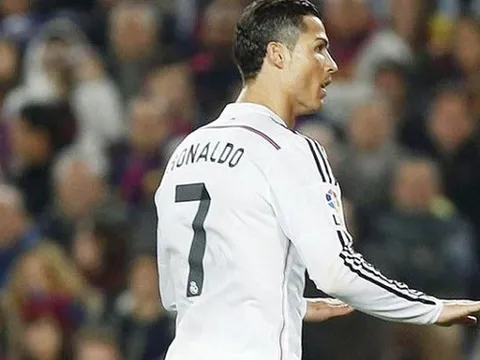 Chọc thủng lưới Valencia, Ronaldo ghi danh vào lịch sử Châu Âu