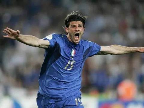 Chơi với Mafia, nhà vô địch World Cup 2006 đối diện án 6 năm tù
