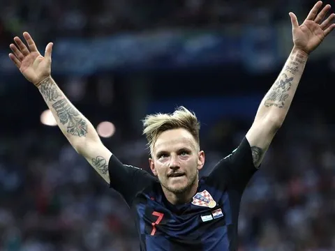 "Chú chó của Rakitic đá penalty còn tốt hơn anh"