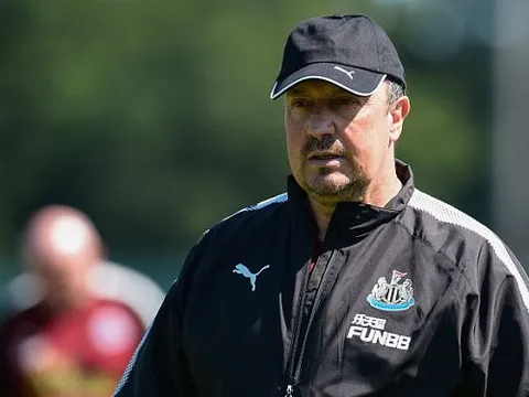 Chủ tịch Newcastle thất hứa, Benitez dọa tới Trung Quốc