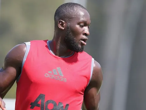 Chưa đá trận nào, Romelu Lukaku đã lập kỉ lục cho Man Utd