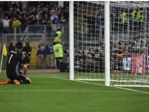 Chưa thể vô địch, người của Juventus thất thần rời Thủ Đô