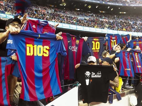 Chùm ảnh: Camp Nou tri ân Messi, Barca thắng đậm Osasuna